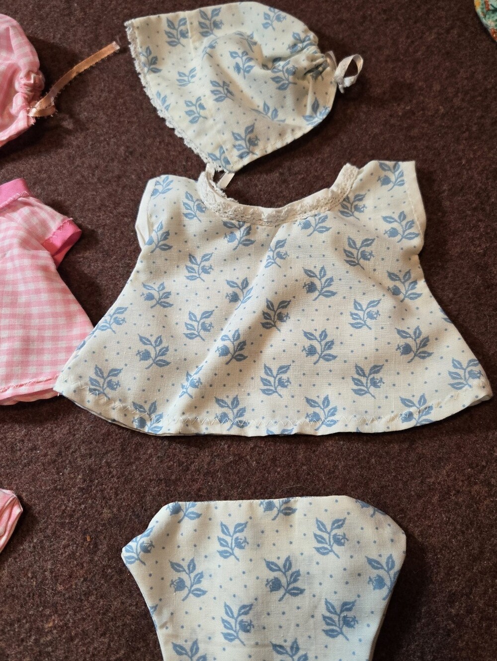 Vintage Doll Clothing Lot Of 14 Pieces - Picture 6 of 7